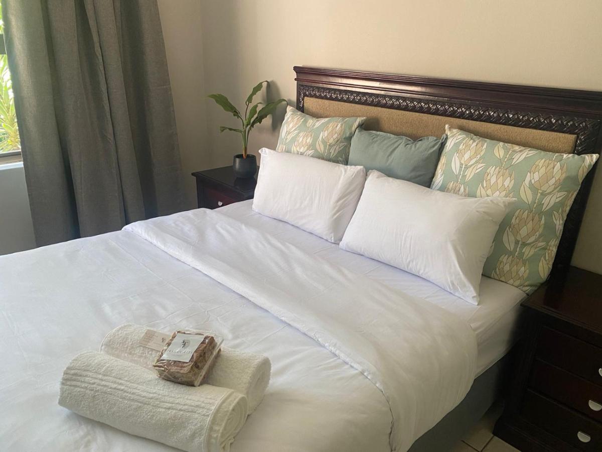 Tranquility Apartment Margate Bagian luar foto